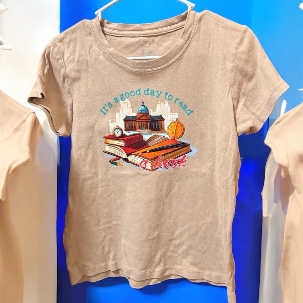 Book lover Tan Graphic Tee LARGE handcrafted